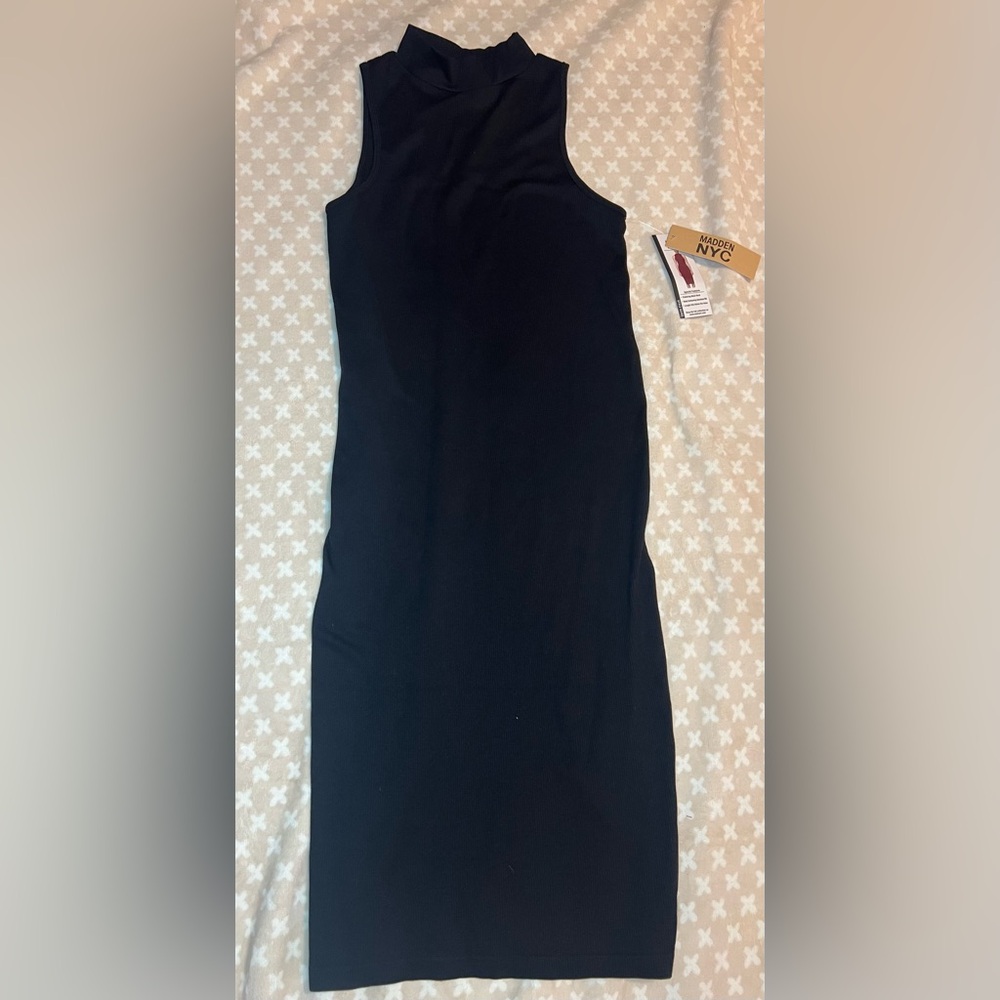 Madden NYC Sleeveless Mock Neck Dress *NWT* size L - Picture 2 of 6